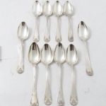 687 8372 SPOONS